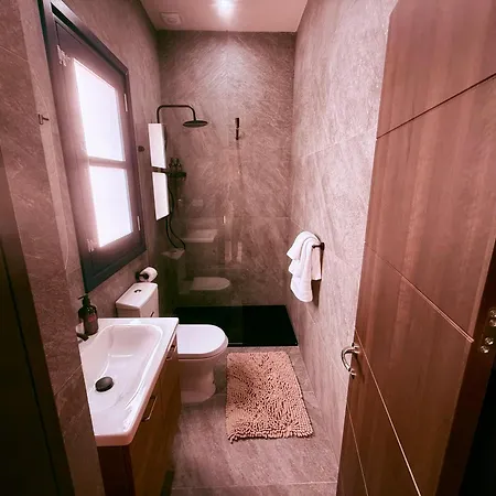 Square Guest house *