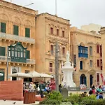 Historical Palacinho De Sao Antonio Penzion